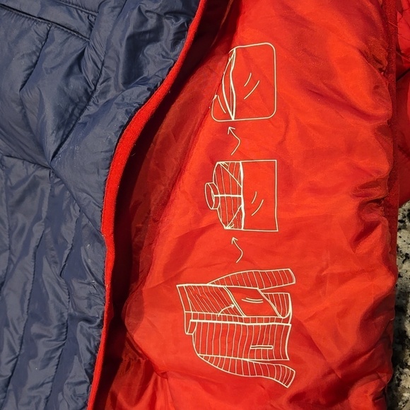 SWISSTECH PACKABLE BLUE AND RED COLORWAY  PUFFER JACKET. SIZE 3XL. 54-56. - Picture 6 of 9